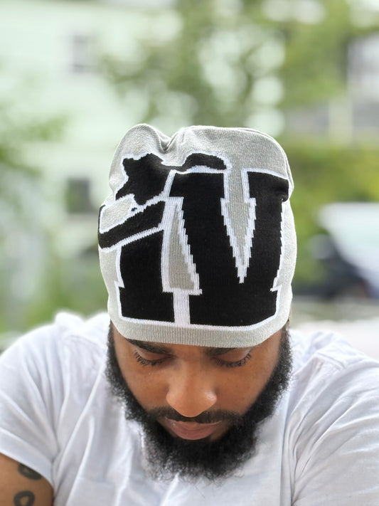 Grey Beanie (IV)